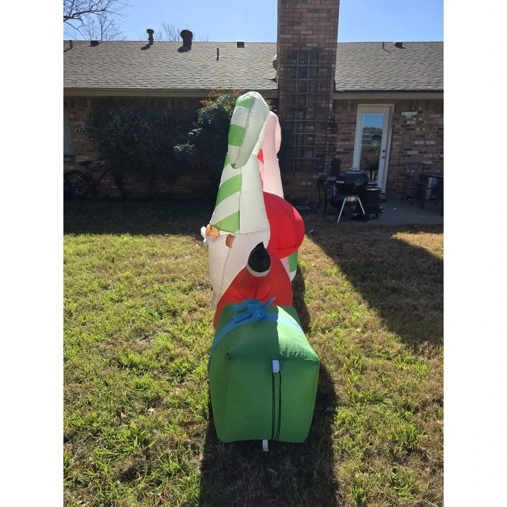 Gemmy festive christmas